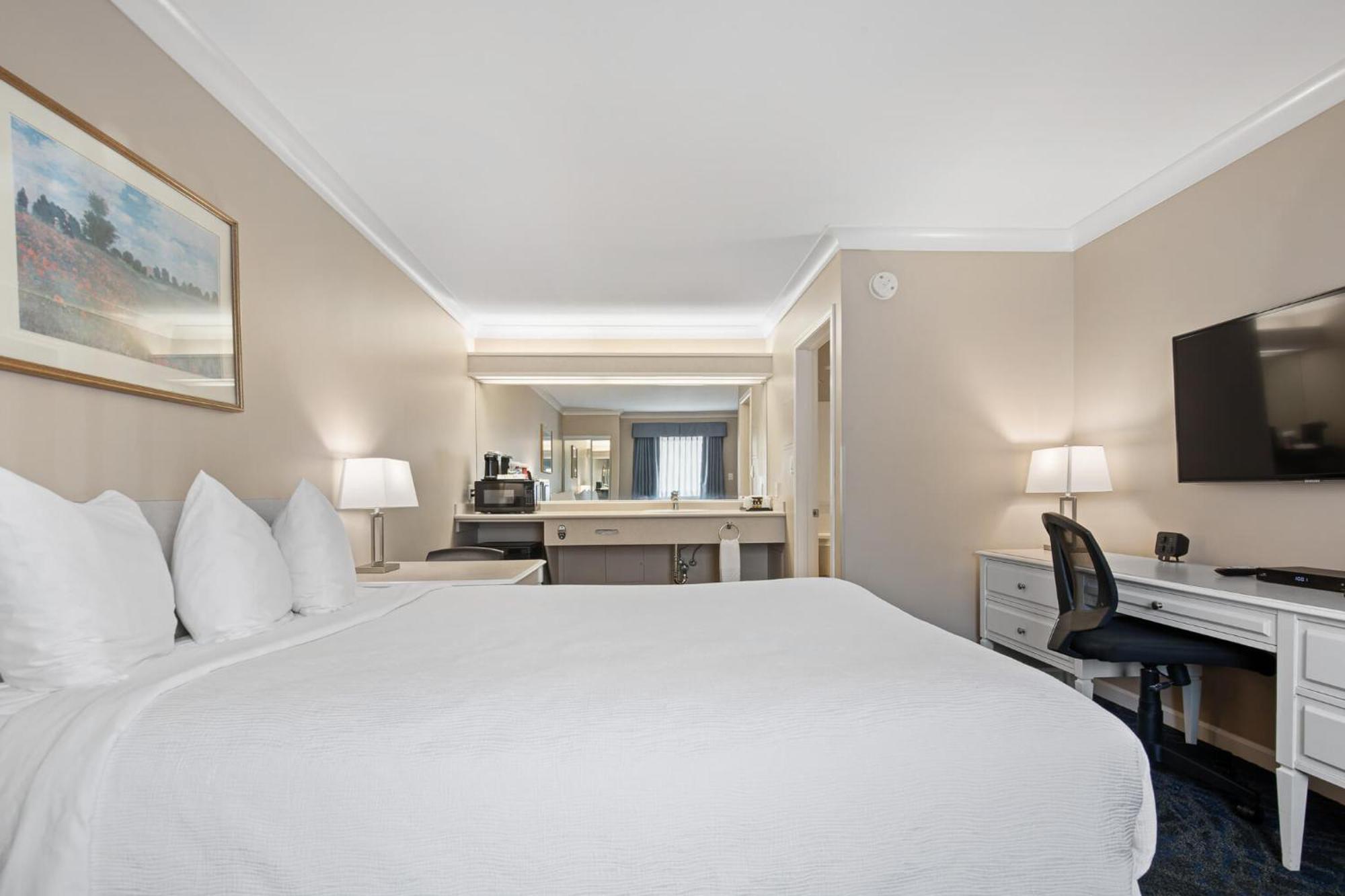 Glenwood Inn & Suites Trail Ngoại thất bức ảnh