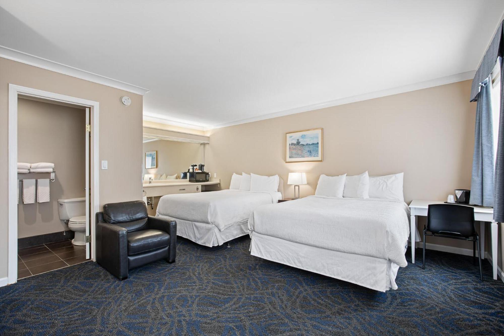 Glenwood Inn & Suites Trail Ngoại thất bức ảnh