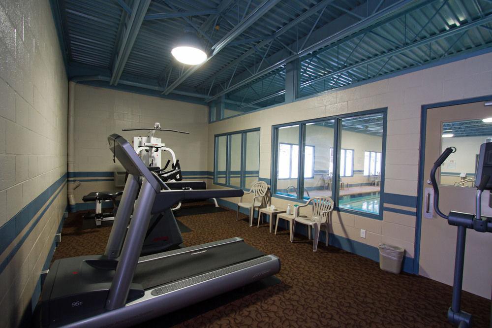 Glenwood Inn & Suites Trail Ngoại thất bức ảnh